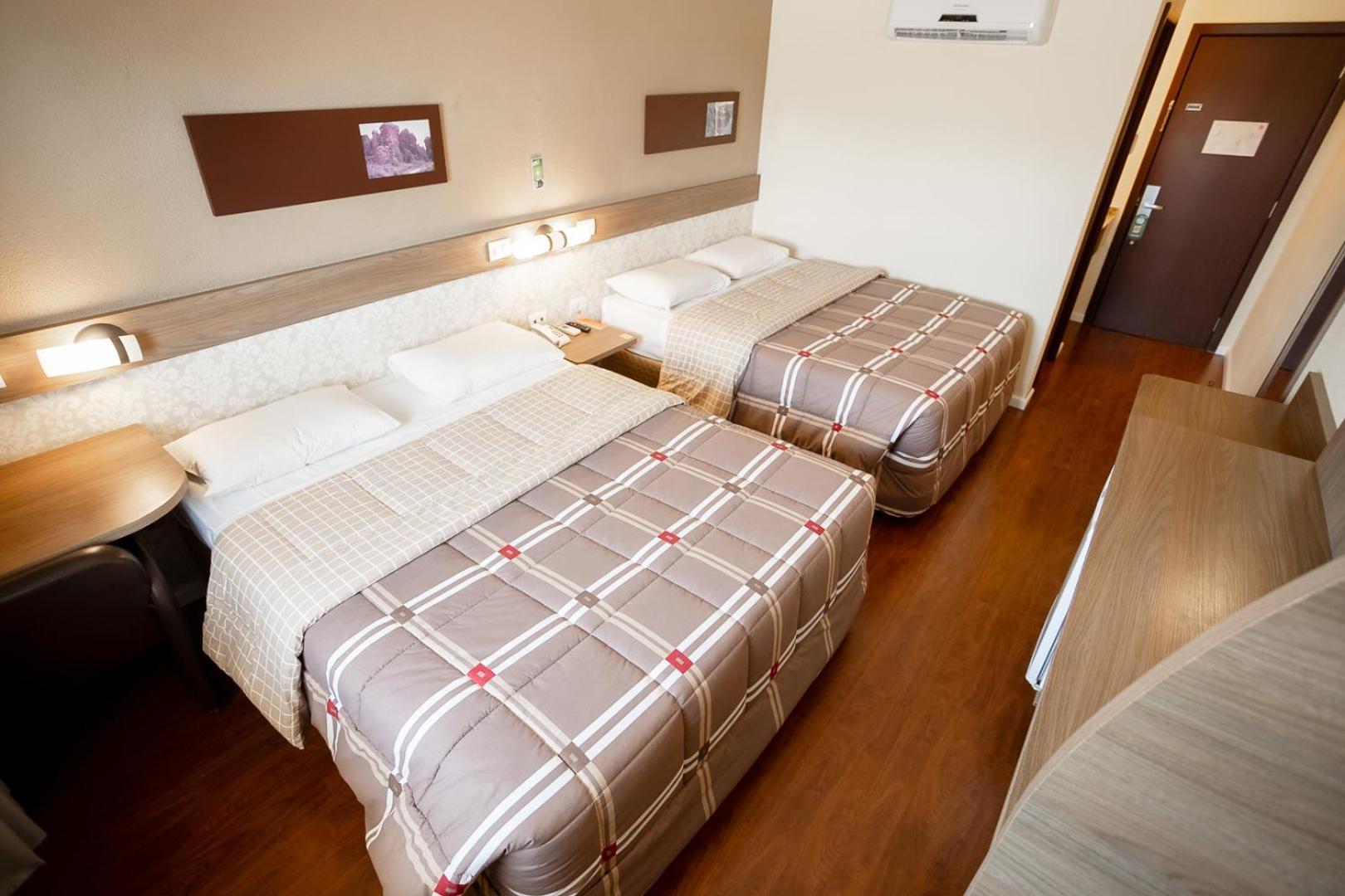 Hotel 10 Ponta Grossa Ponta Grossa  Extérieur photo